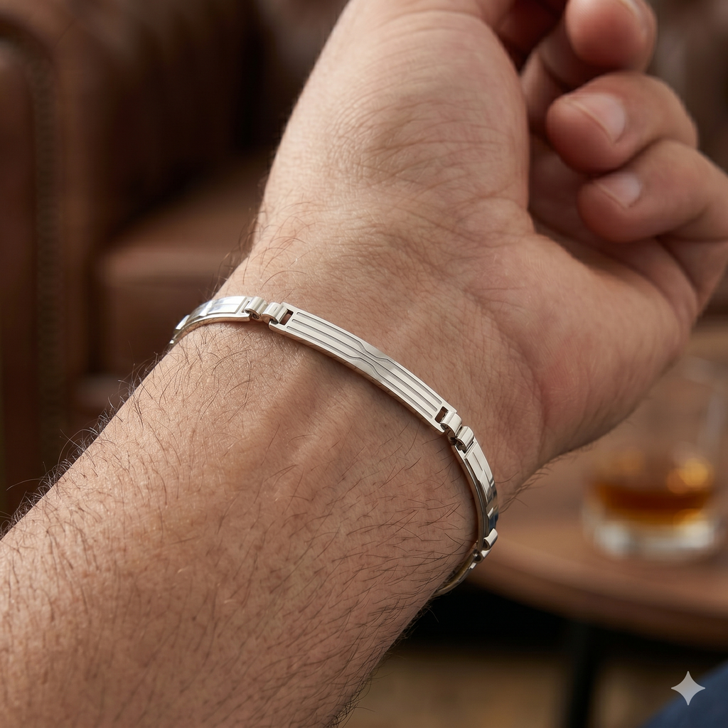 Bracciale a Lastre in Oro 18 carati Bianco per Uomo, di 3,50 grammi.