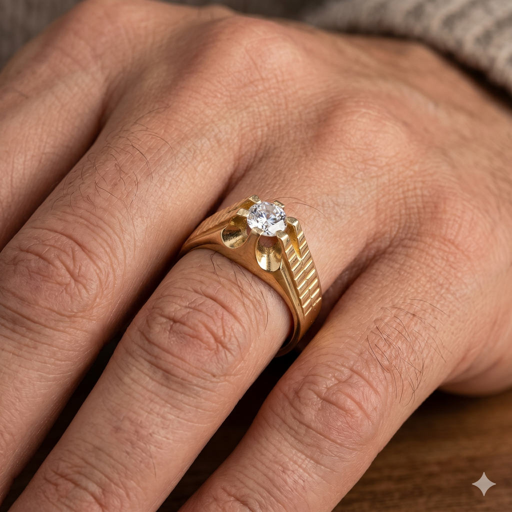 Anello Uomo in Oro Giallo 18 Carati con Zircone Bianco di 5 Grammi.